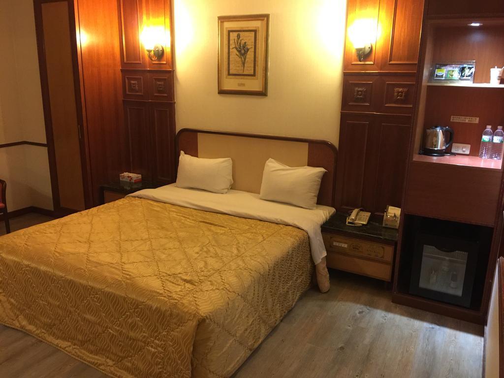 Changsing Business Motel Đài Nam Ngoại thất bức ảnh
